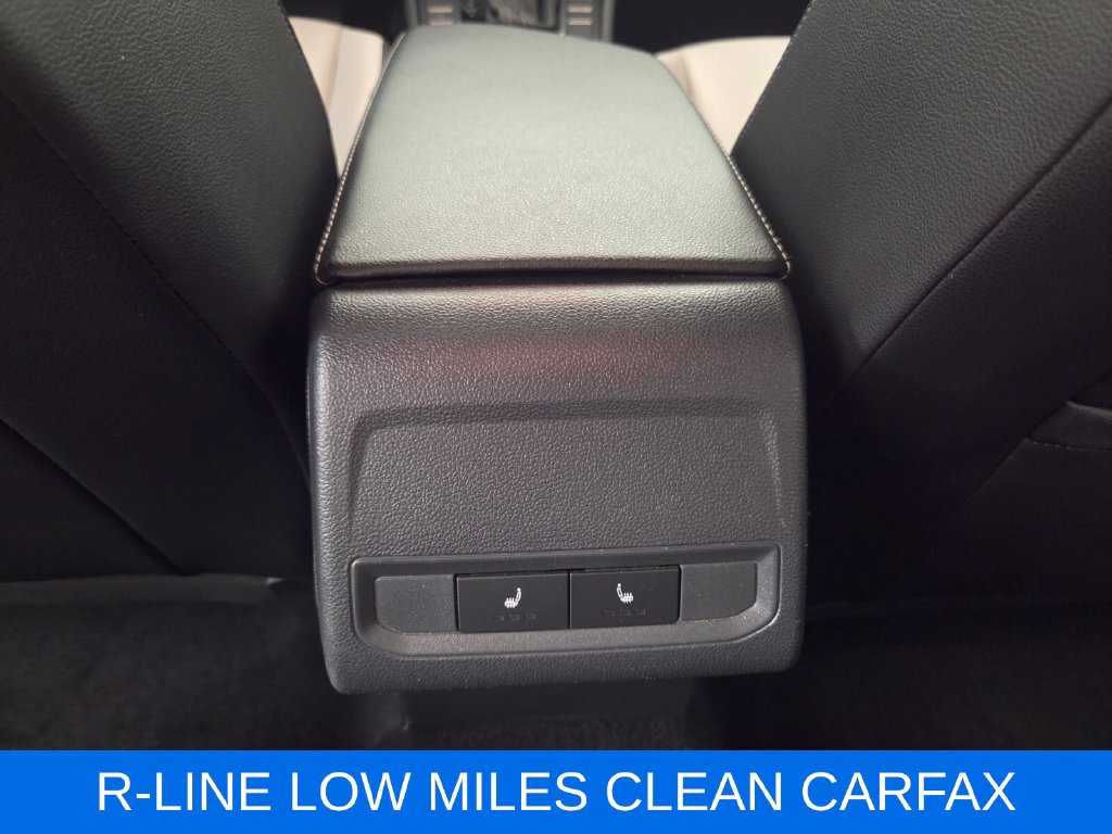 Used 2021 Volkswagen Jetta R-Line w/ R-Line Cold Weather Package FWD image 24