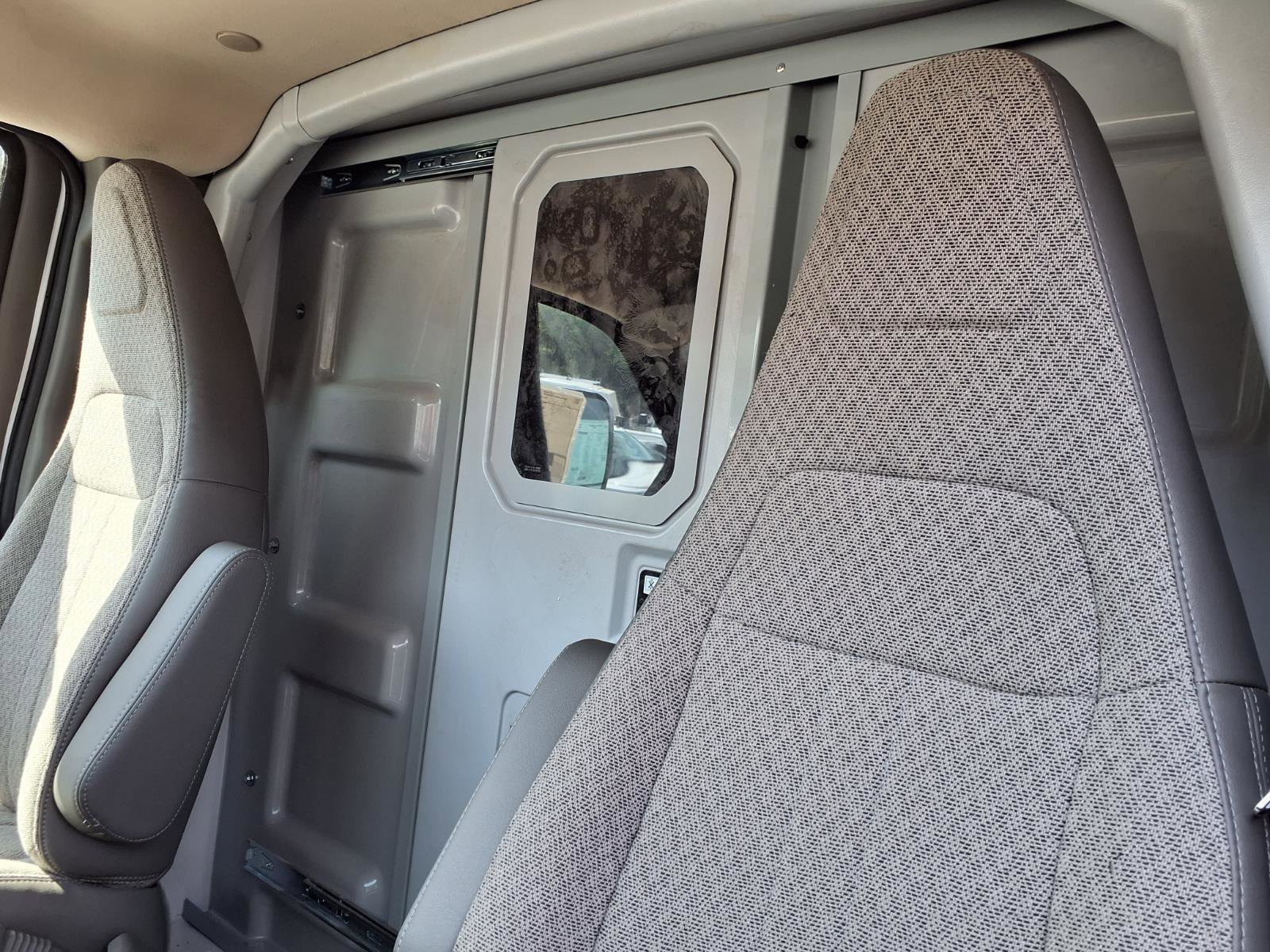 New 2025 GMC Savana 3500 w/ Power Convenience Package RWD image 19