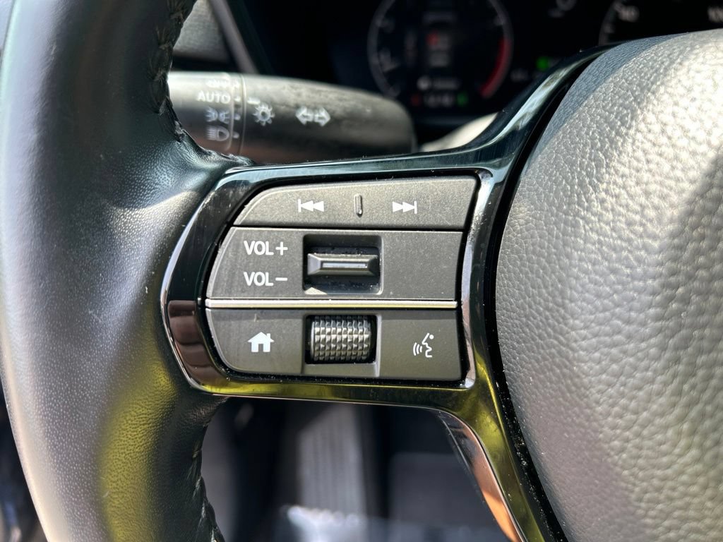 Used 2025 Honda CR-V EX-L image 18