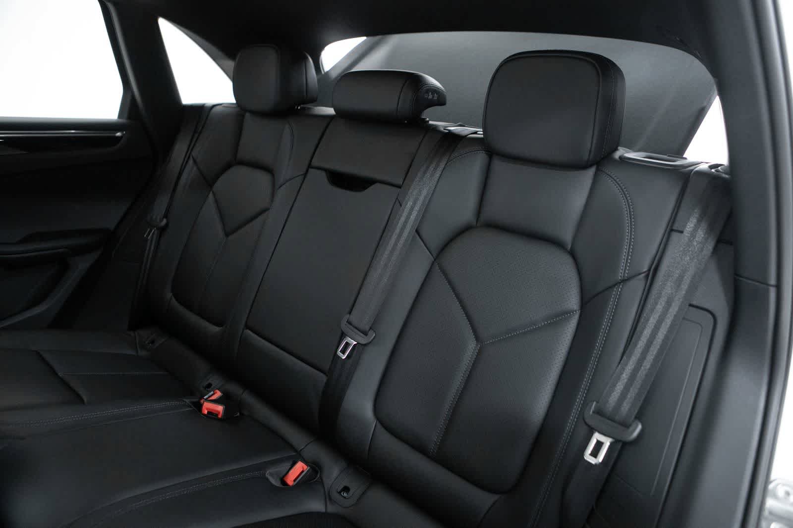 New 2026 Porsche Macan S AWD/4WD image 38