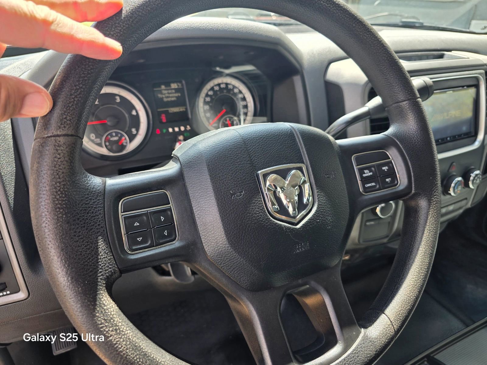Used 2017 RAM 3500 Tradesman w/ Chrome Appearance Group image 17