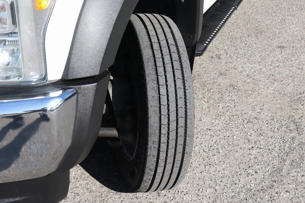 Used 2017 Ford F550 4x4 Crew Cab Super Duty image 52