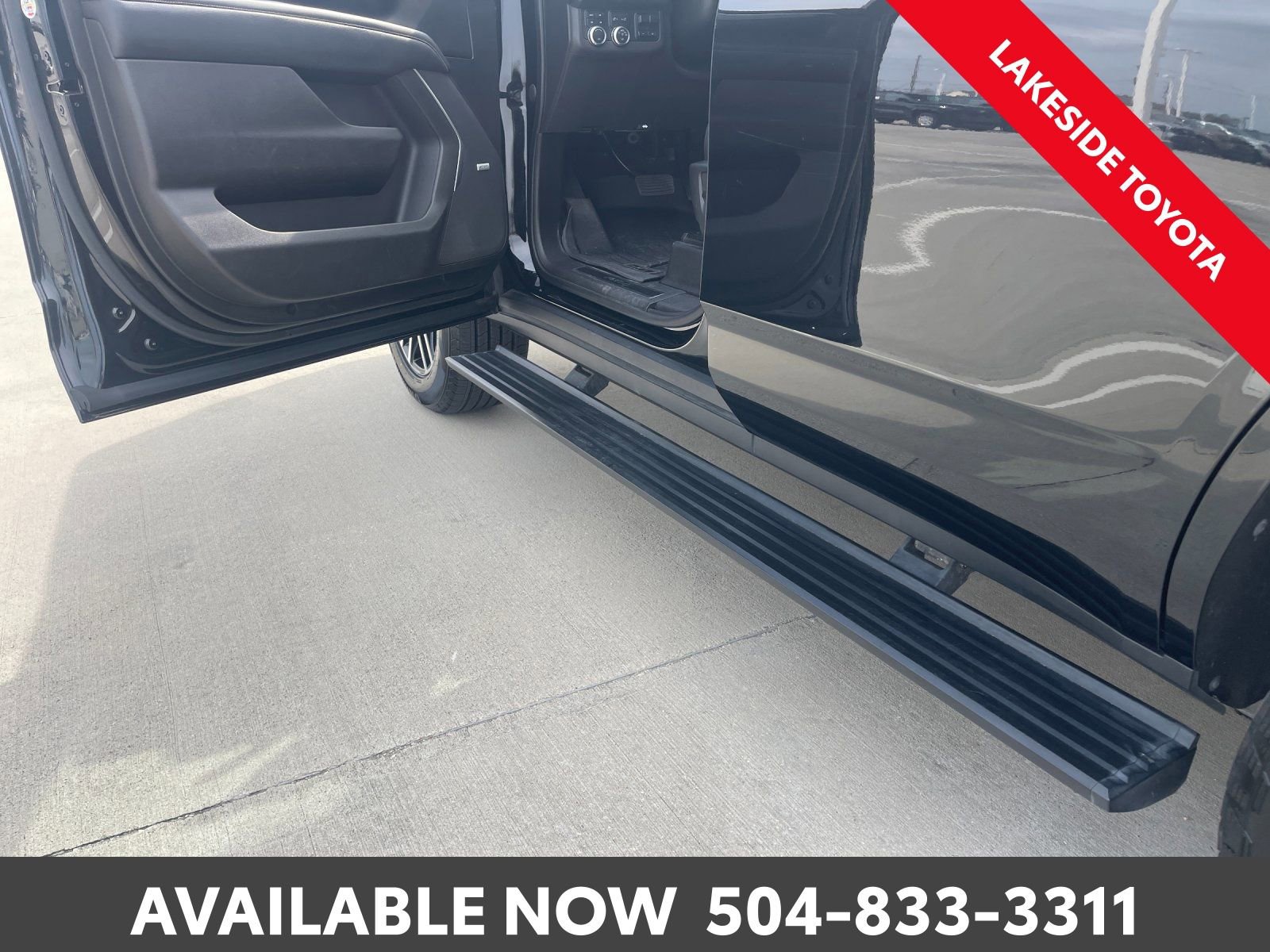 Used 2021 GMC Yukon AT4 w/ AT4 Premium Plus Package image 28