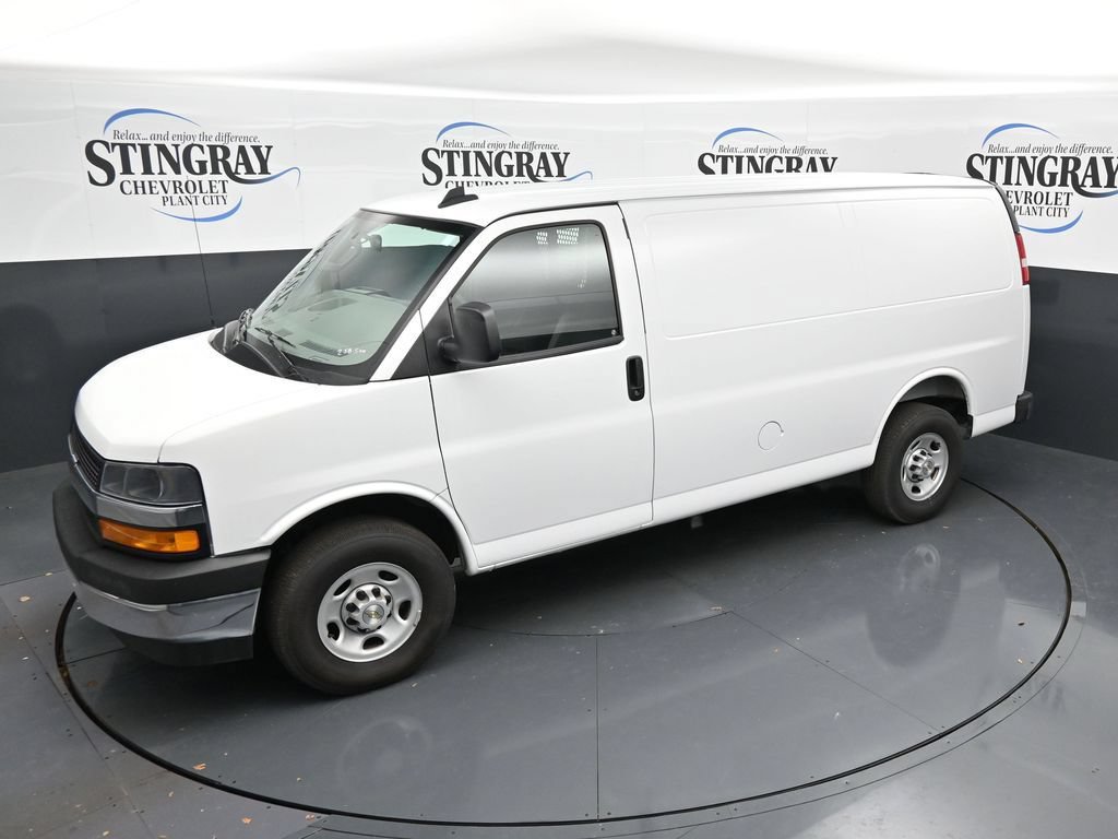 Used 2021 Chevrolet Express 2500 Extended w/ Driver Convenience Package RWD image 20