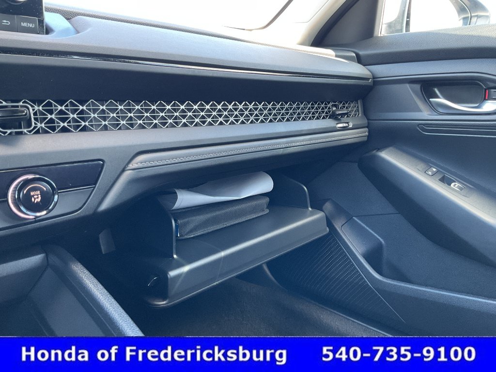 Certified 2023 Honda Accord LX image 32