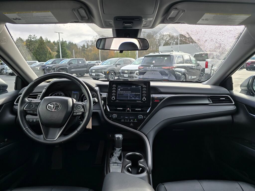 Used 2024 Toyota Camry SE image 24