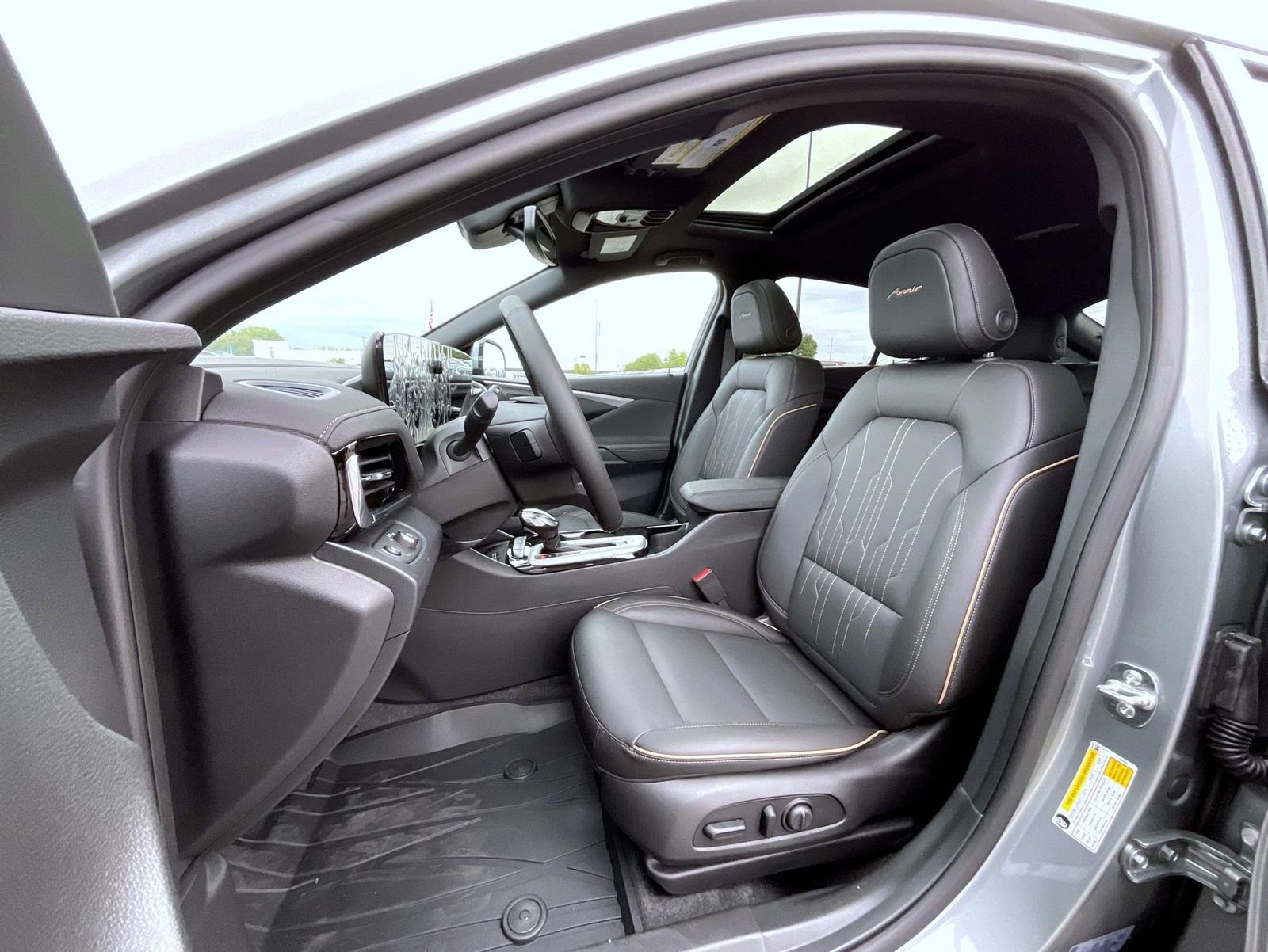 New 2026 Buick Envista Avenir image 10