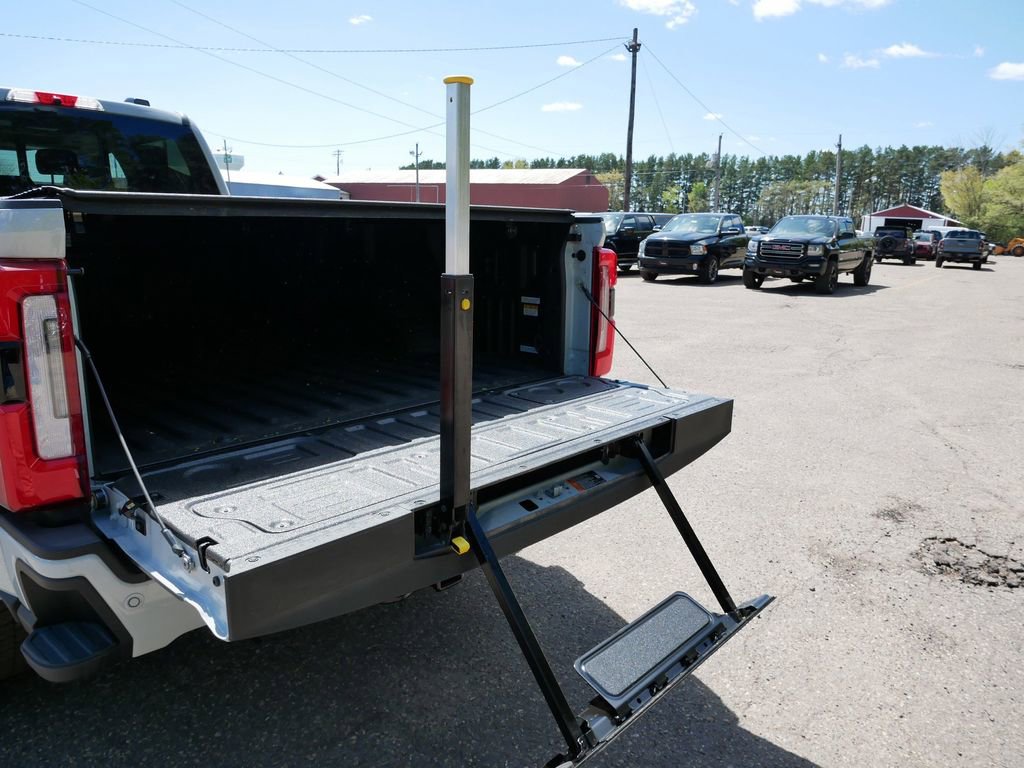 Used 2026 Ford F450 Platinum w/ Platinum Plus Package AWD/4WD image 10