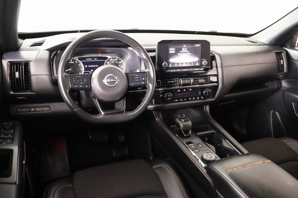 Used 2023 Nissan Pathfinder Rock Creek image 2