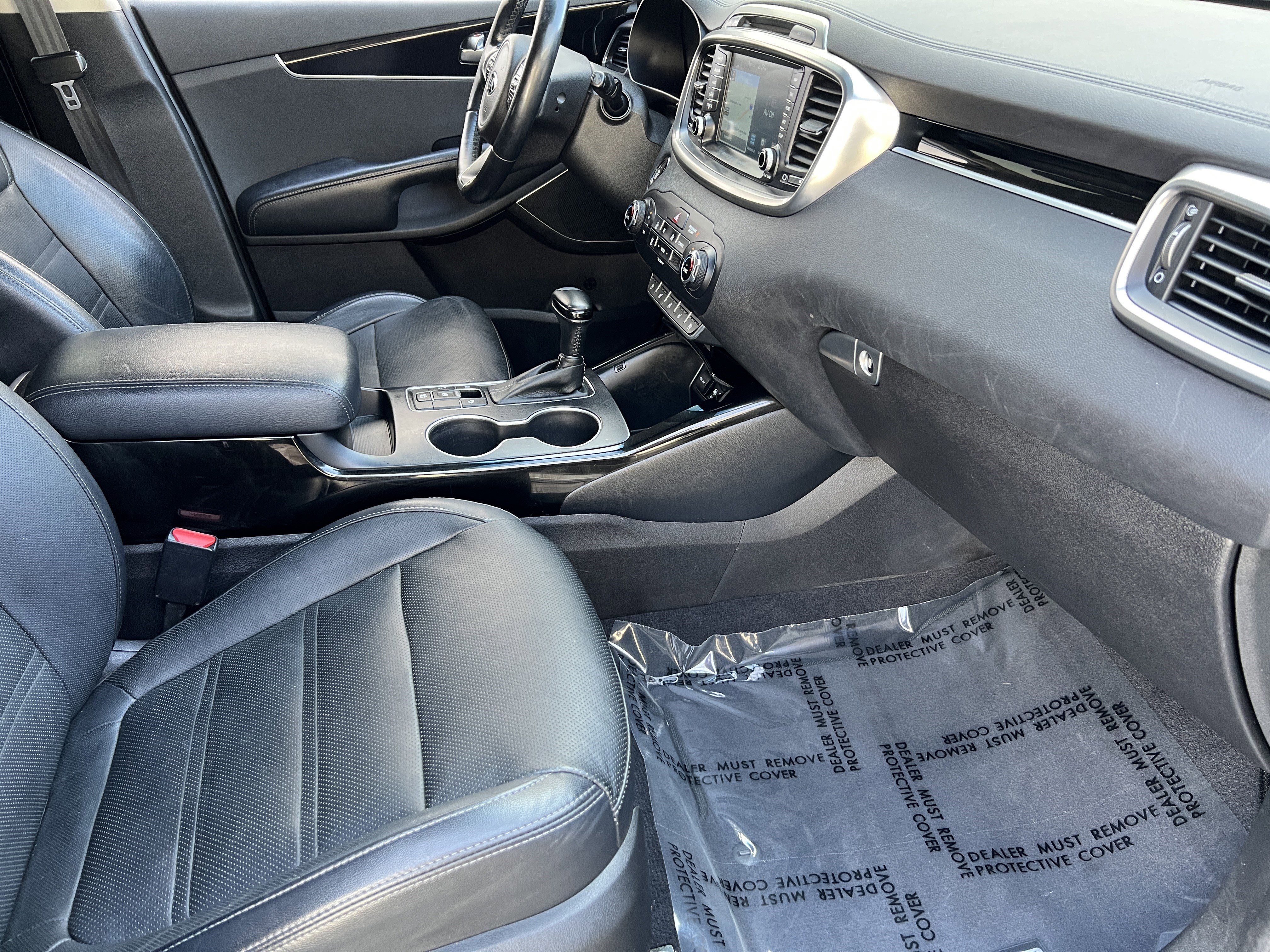Used 2017 Kia Sorento SX AWD/4WD image 24