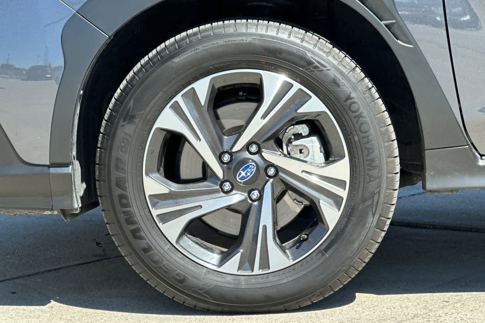 Used 2026 Subaru Crosstrek 2.5i Premium AWD/4WD image 25