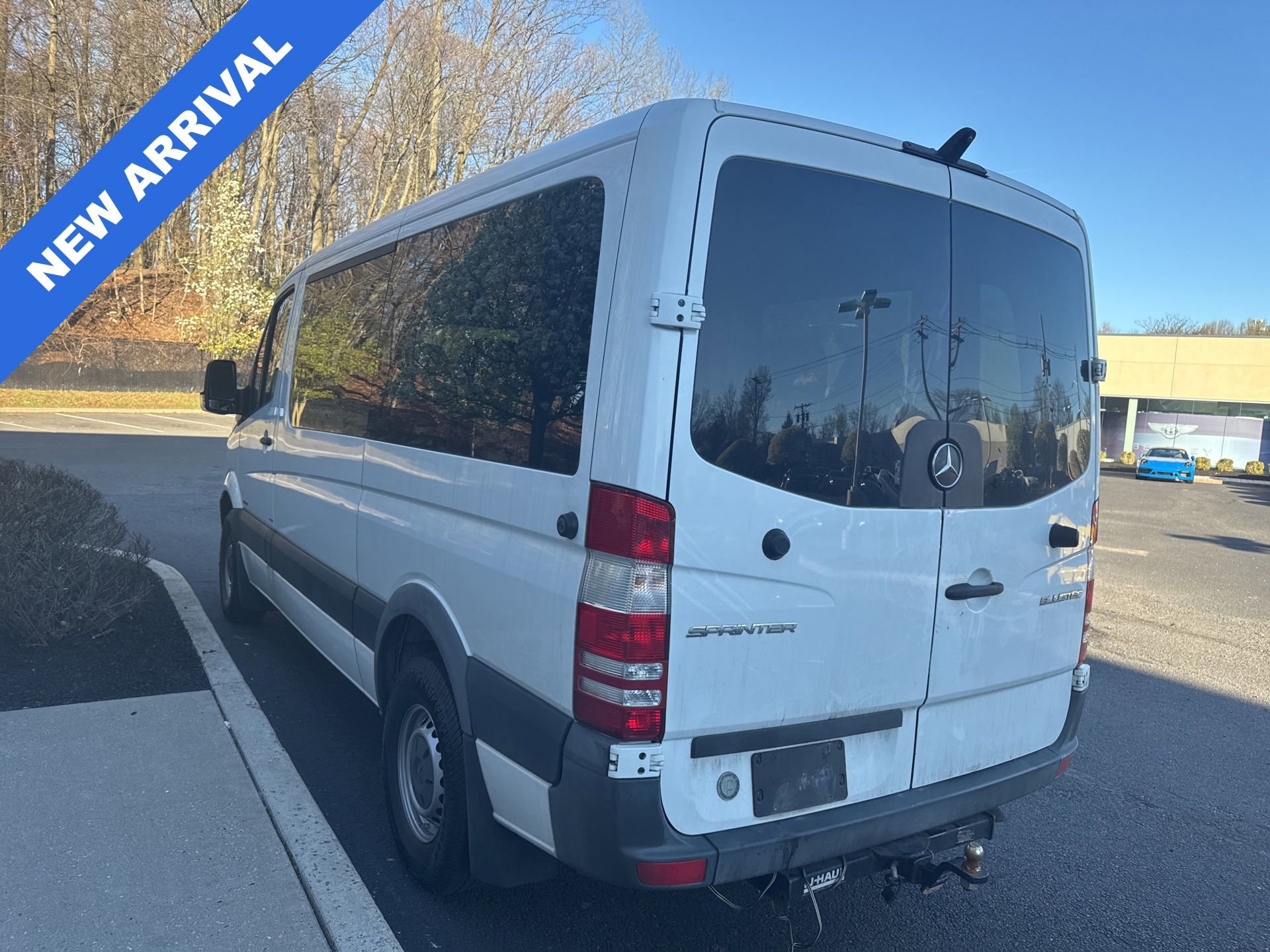 Used 2016 Mercedes-Benz Sprinter 2500 image 4