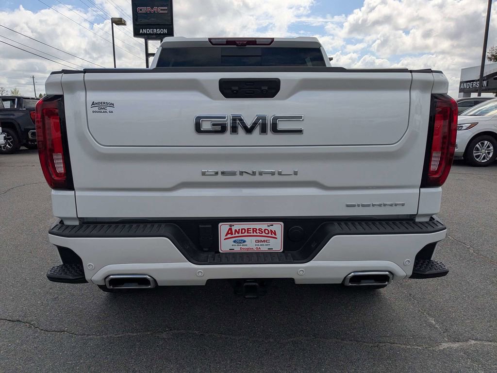 Used 2025 GMC Sierra 1500 Denali Ultimate image 5