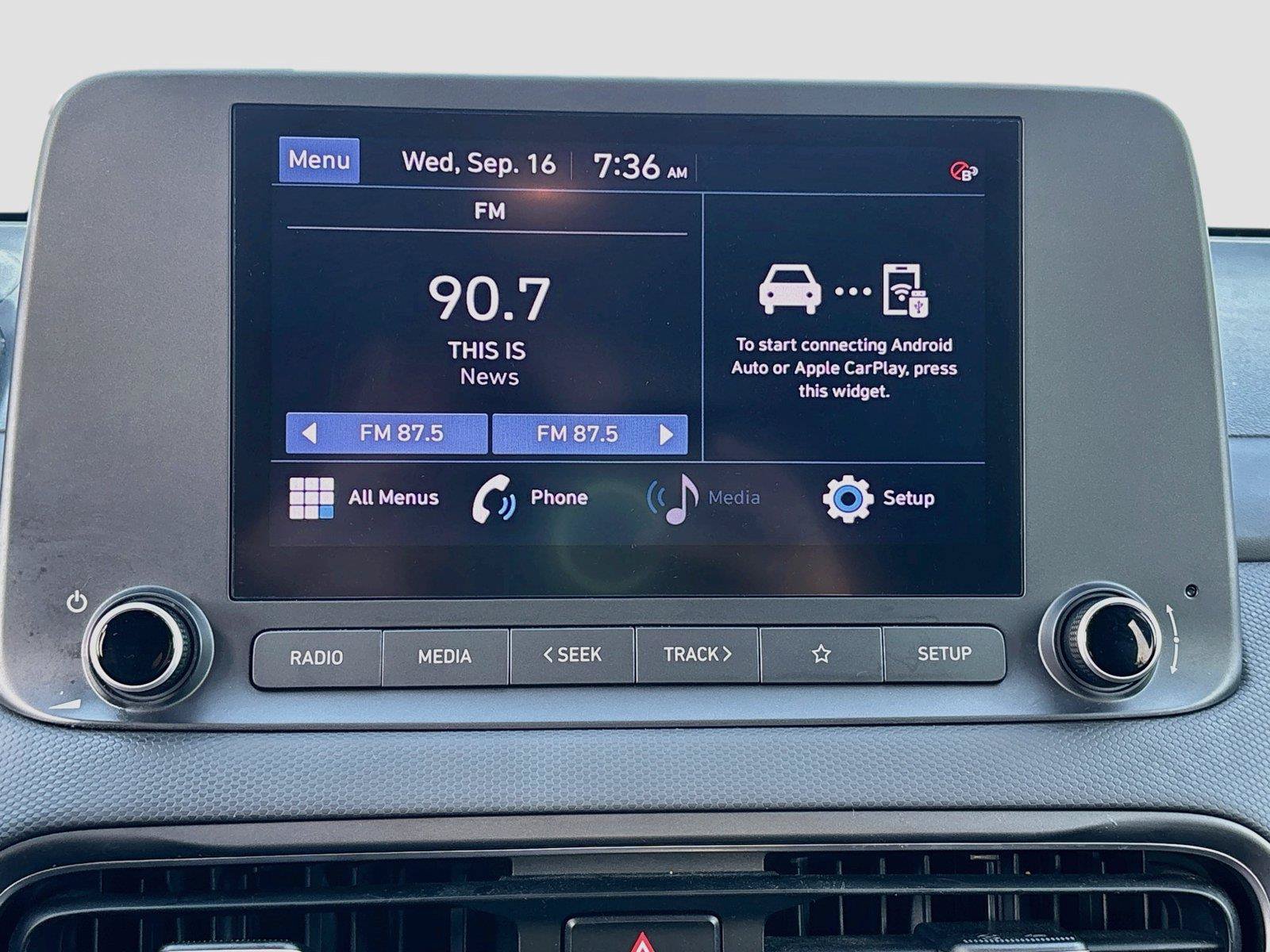 Used 2022 Hyundai Kona SEL w/ Cargo Package FWD image 14