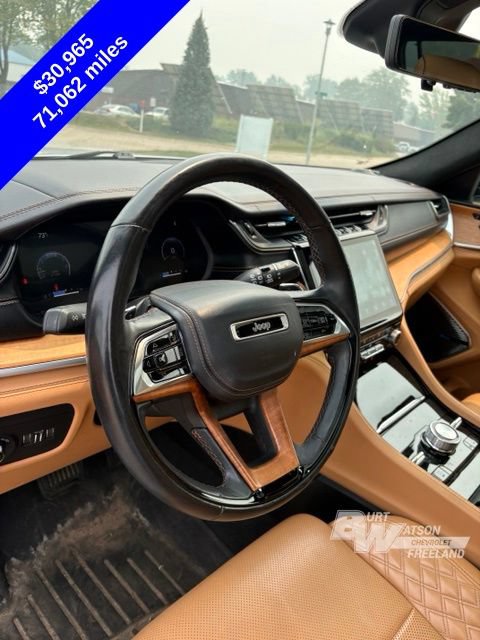 Used 2021 Jeep Grand Cherokee L Summit AWD/4WD image 16