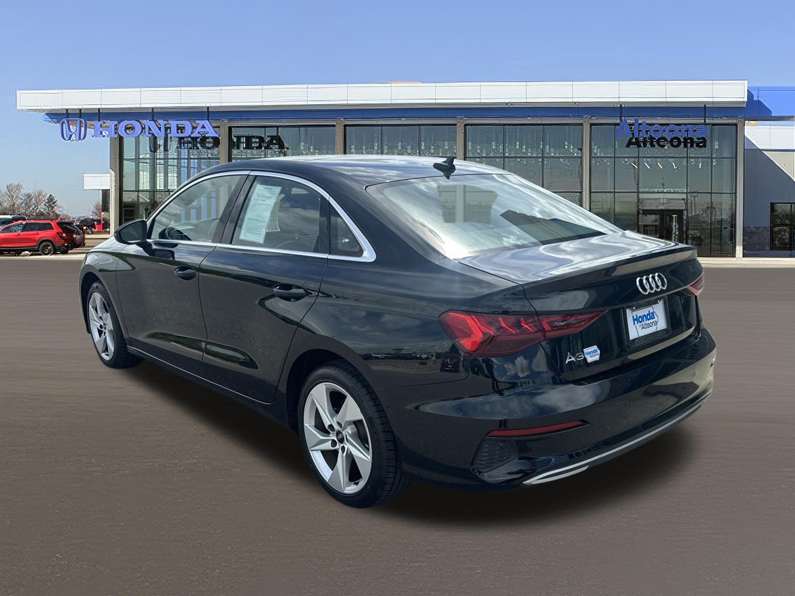 Used 2024 Audi A3 2.0T Premium FWD image 3