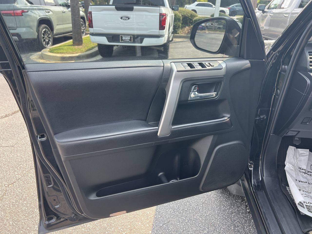 Used 2018 Toyota 4Runner SR5 Premium RWD image 14