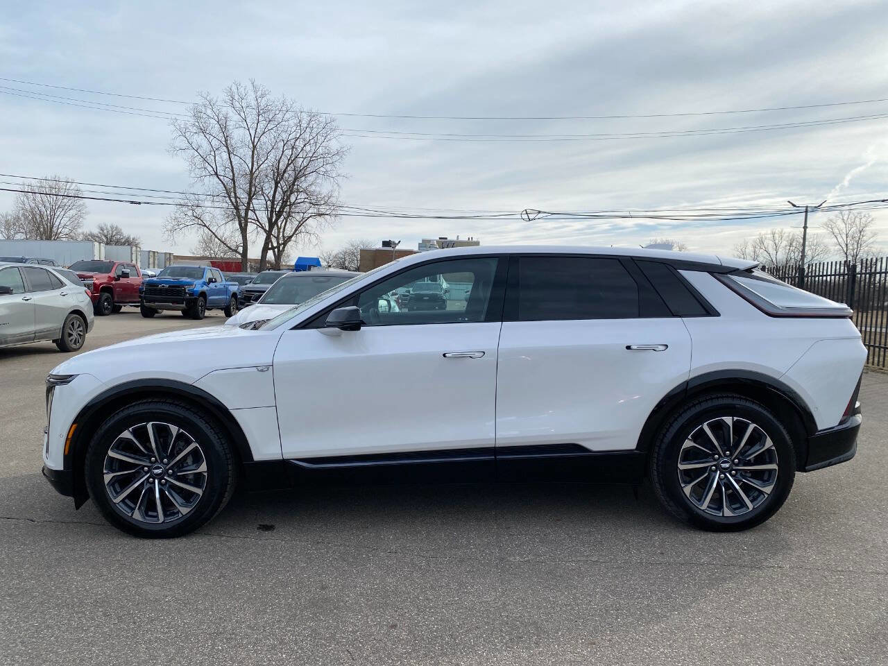 Used 2025 Cadillac Lyriq Sport w/ LPO, Floor Liner Package image 4