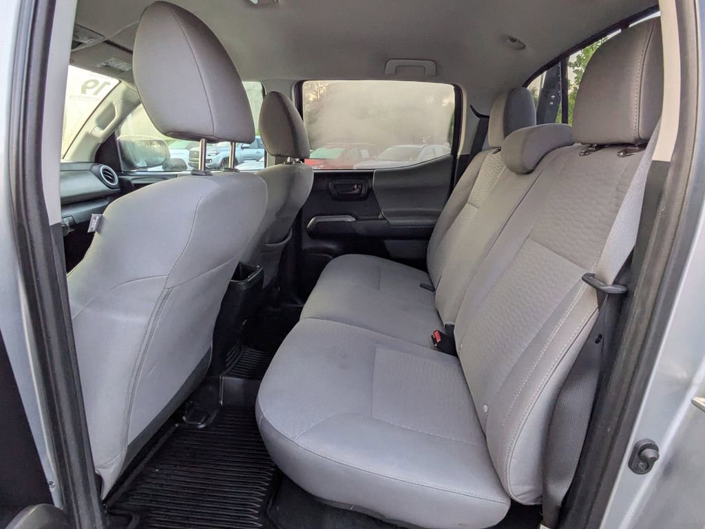 Used 2019 Toyota Tacoma SR5 RWD image 14