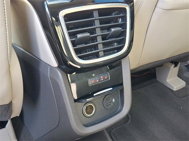 Used 2021 Lincoln Nautilus Reserve image 12