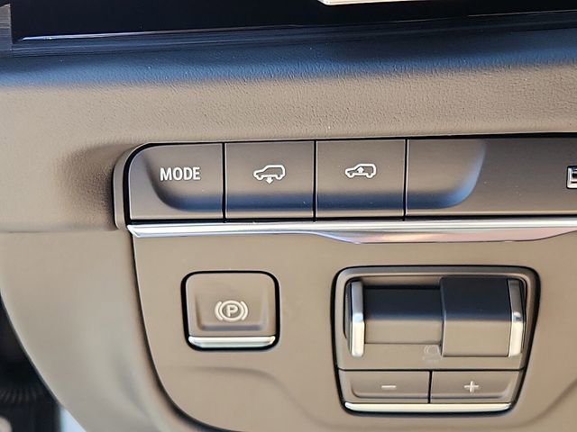 Used 2026 Cadillac Escalade V w/ LPO, Floor Liner Package AWD/4WD image 27