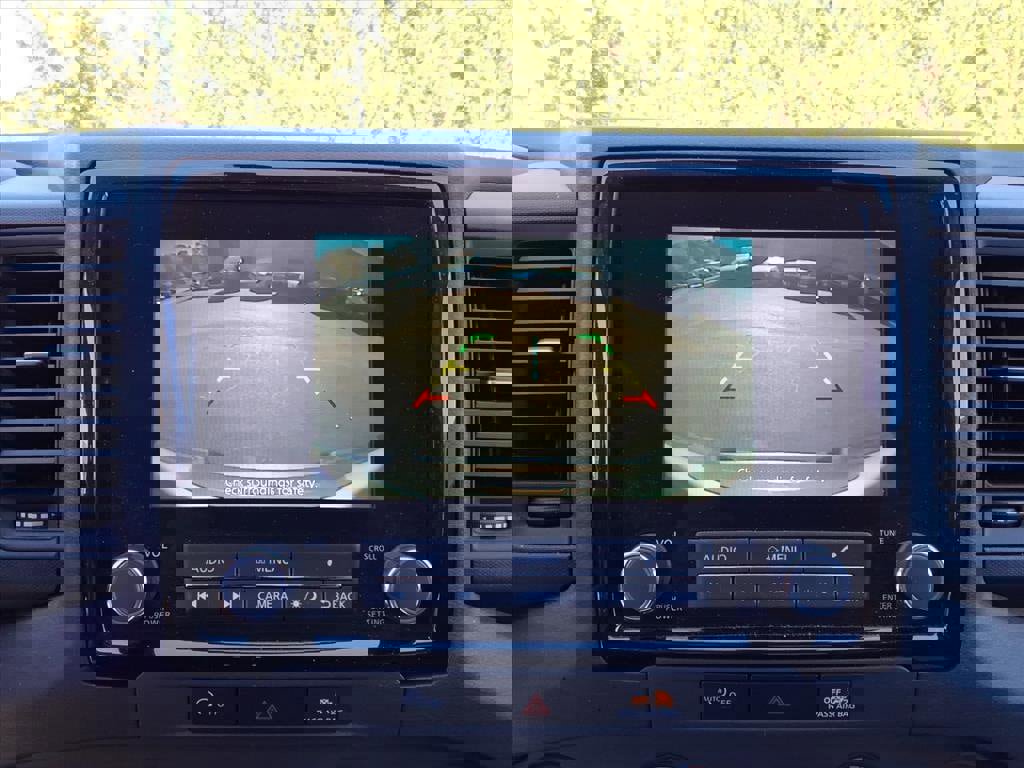 Used 2024 Nissan Frontier S w/ S Utility Package image 10