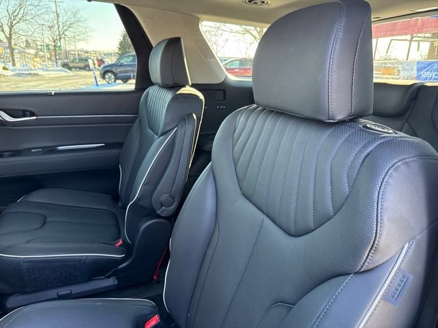 Used 2025 Hyundai Palisade Limited AWD/4WD image 20