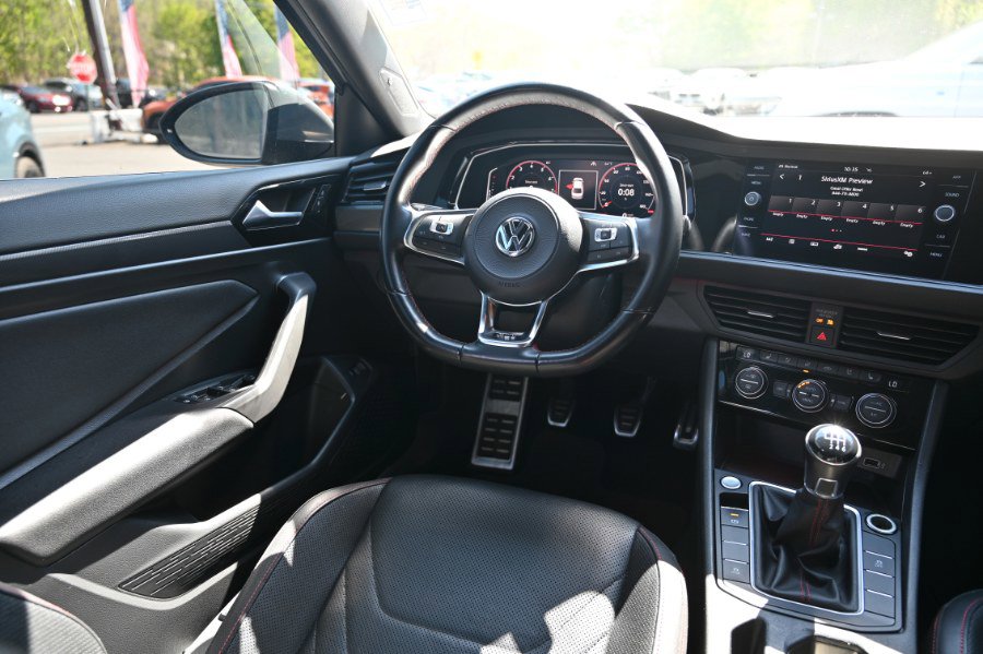 Used 2019 Volkswagen Jetta GLI FWD image 14