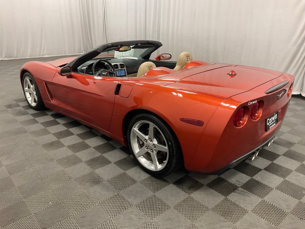 Used 2005 Chevrolet Corvette Convertible w/ Preferred Equipment Group RWD image 13