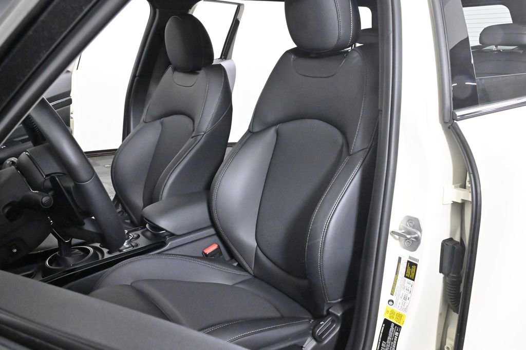 Certified 2022 MINI Cooper Clubman S w/ Driver Assistance Package image 25