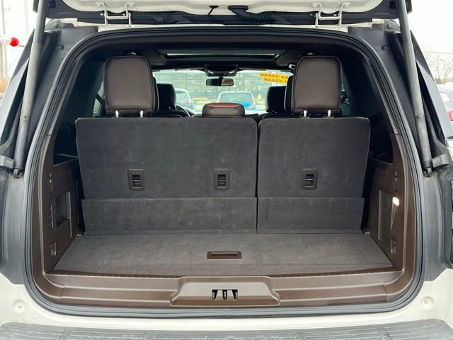 Used 2024 Ford Expedition King Ranch image 12