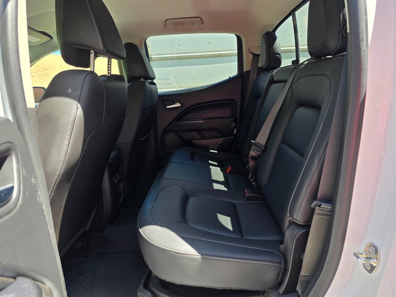 Used 2021 Chevrolet Colorado LT w/ LT Convenience Package AWD/4WD image 28