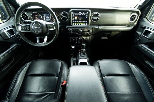 Used 2019 Jeep Wrangler Unlimited Sahara w/ Quick Order Package 24M Moab image 14