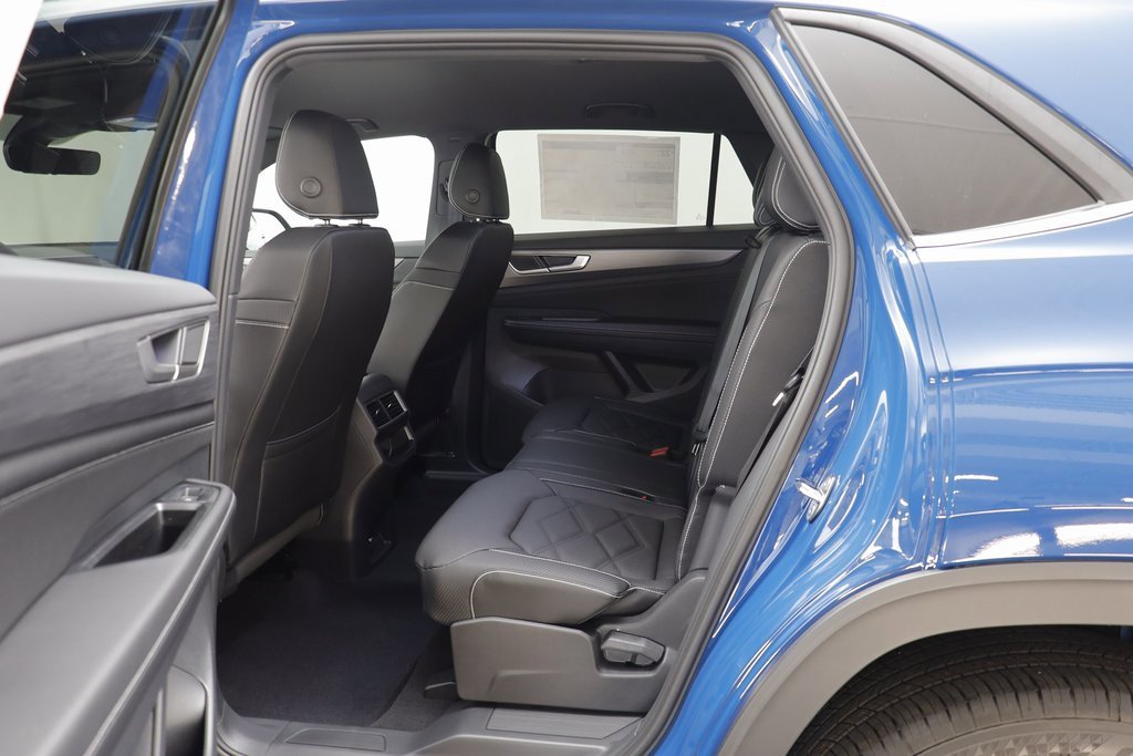 New 2026 Volkswagen Atlas Cross Sport SE image 12