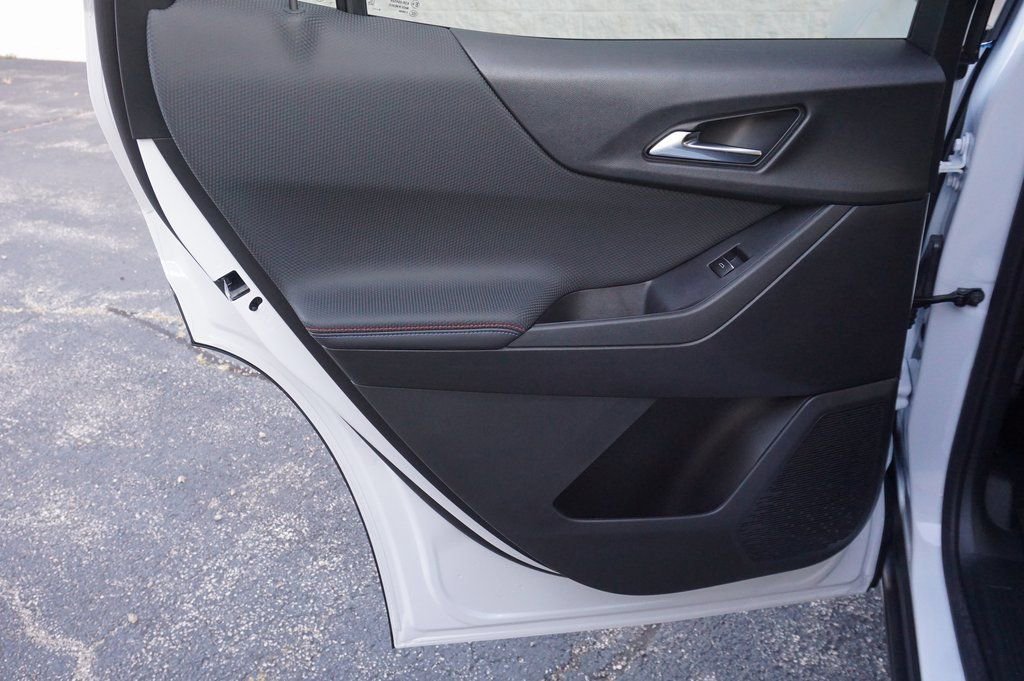 New 2026 Chevrolet Equinox RS w/ Convenience Package III image 26