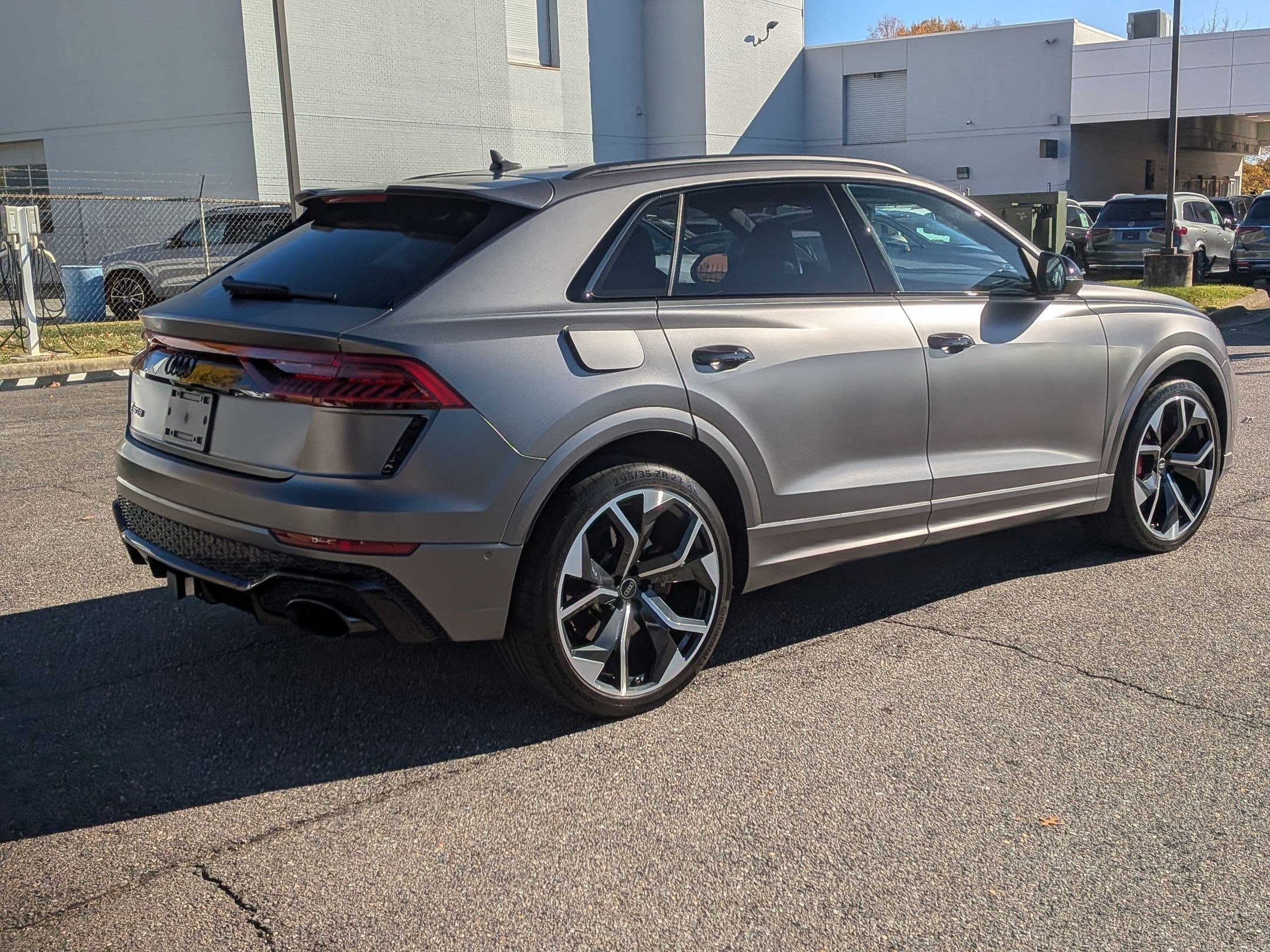 Used 2022 Audi RS Q8 image 3