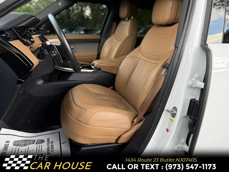 Used 2023 Land Rover Range Rover Sport SE image 17