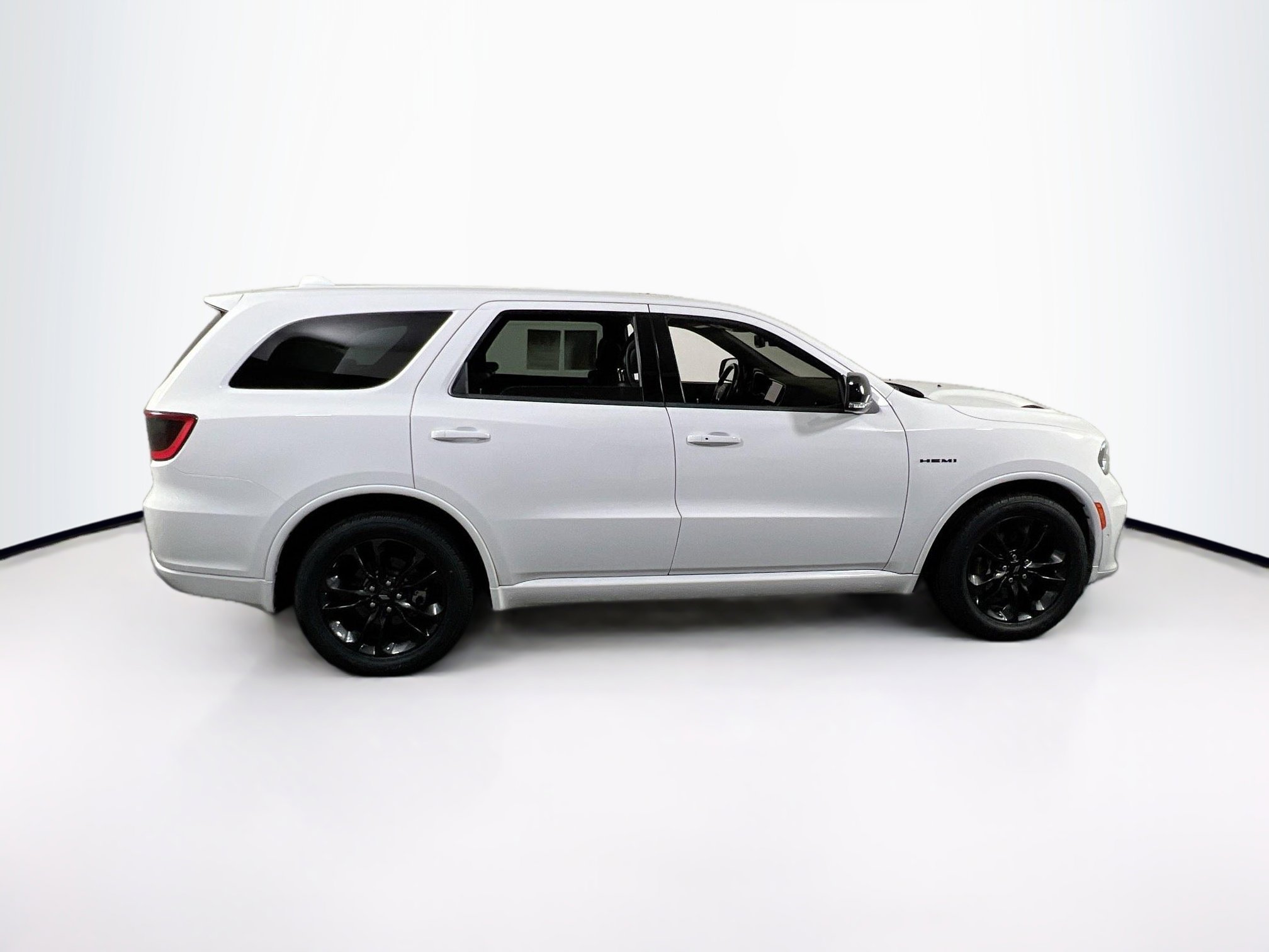 Used 2022 Dodge Durango R/T w/ Blacktop Package image 4