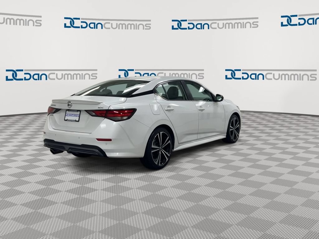 Used 2022 Nissan Sentra SR w/ Electronics Package FWD image 8