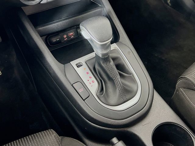 Used 2021 Kia Forte LXS FWD image 19