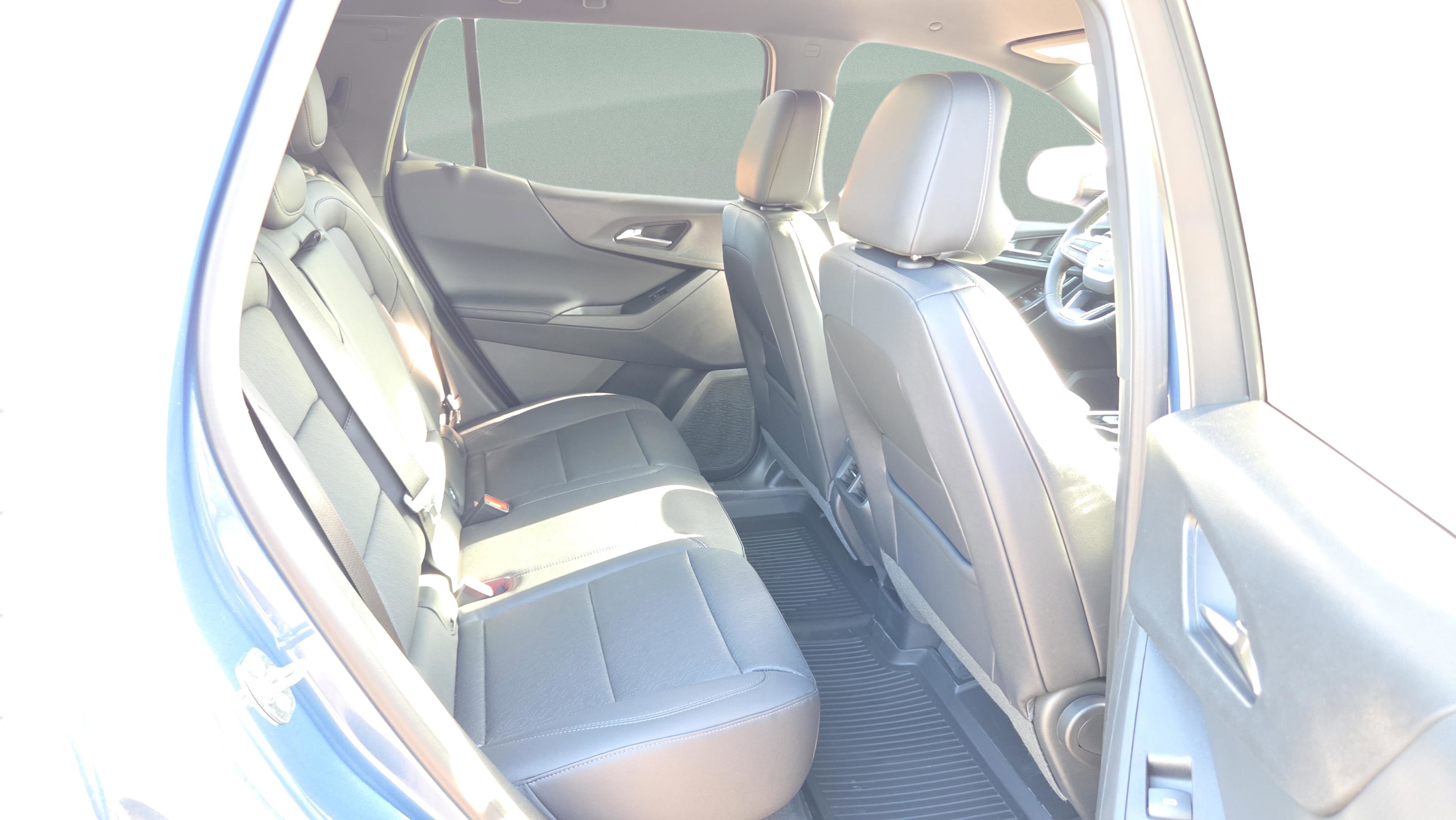 New 2026 Chevrolet Equinox LT image 17