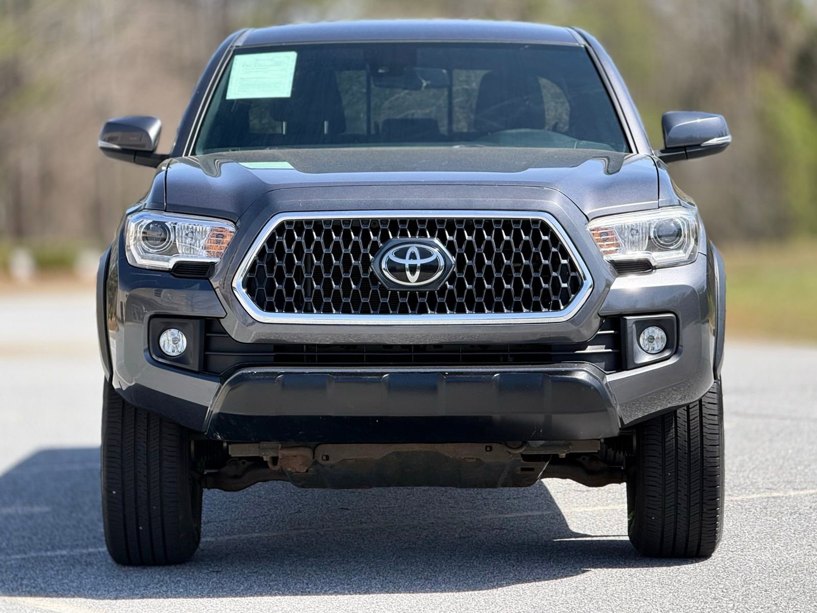 Used 2019 Toyota Tacoma TRD Off-Road w/ Technology Package image 2