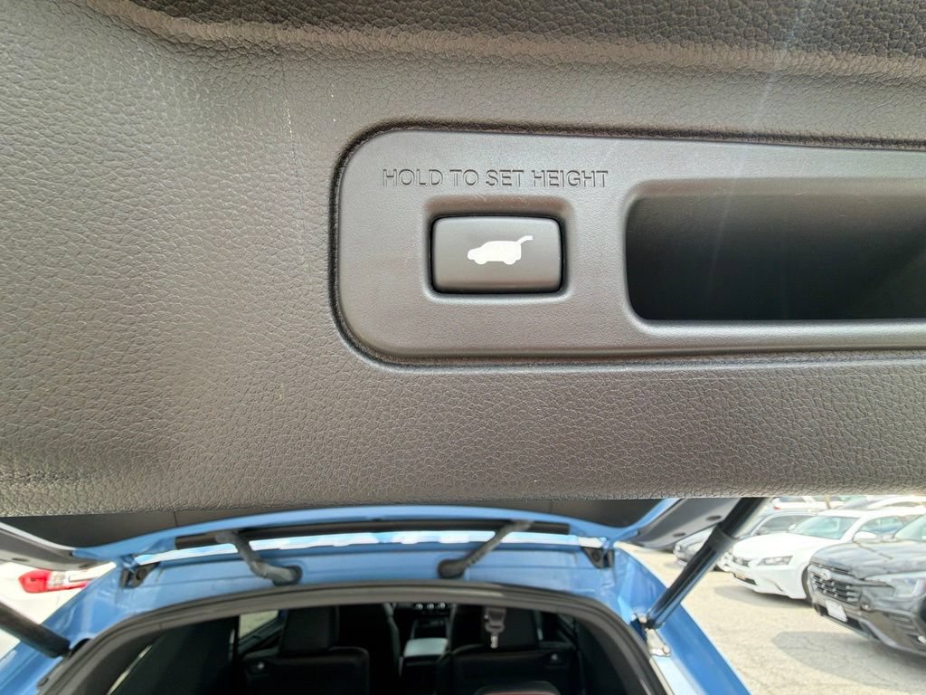 Used 2024 Honda Pilot TrailSport image 6