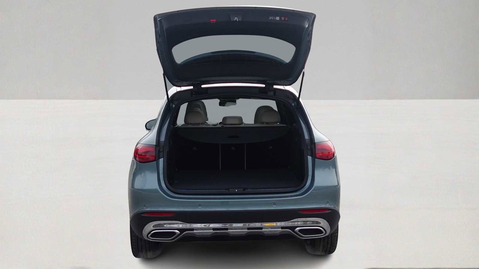 New 2026 Mercedes-Benz GLC 300 4MATIC image 9