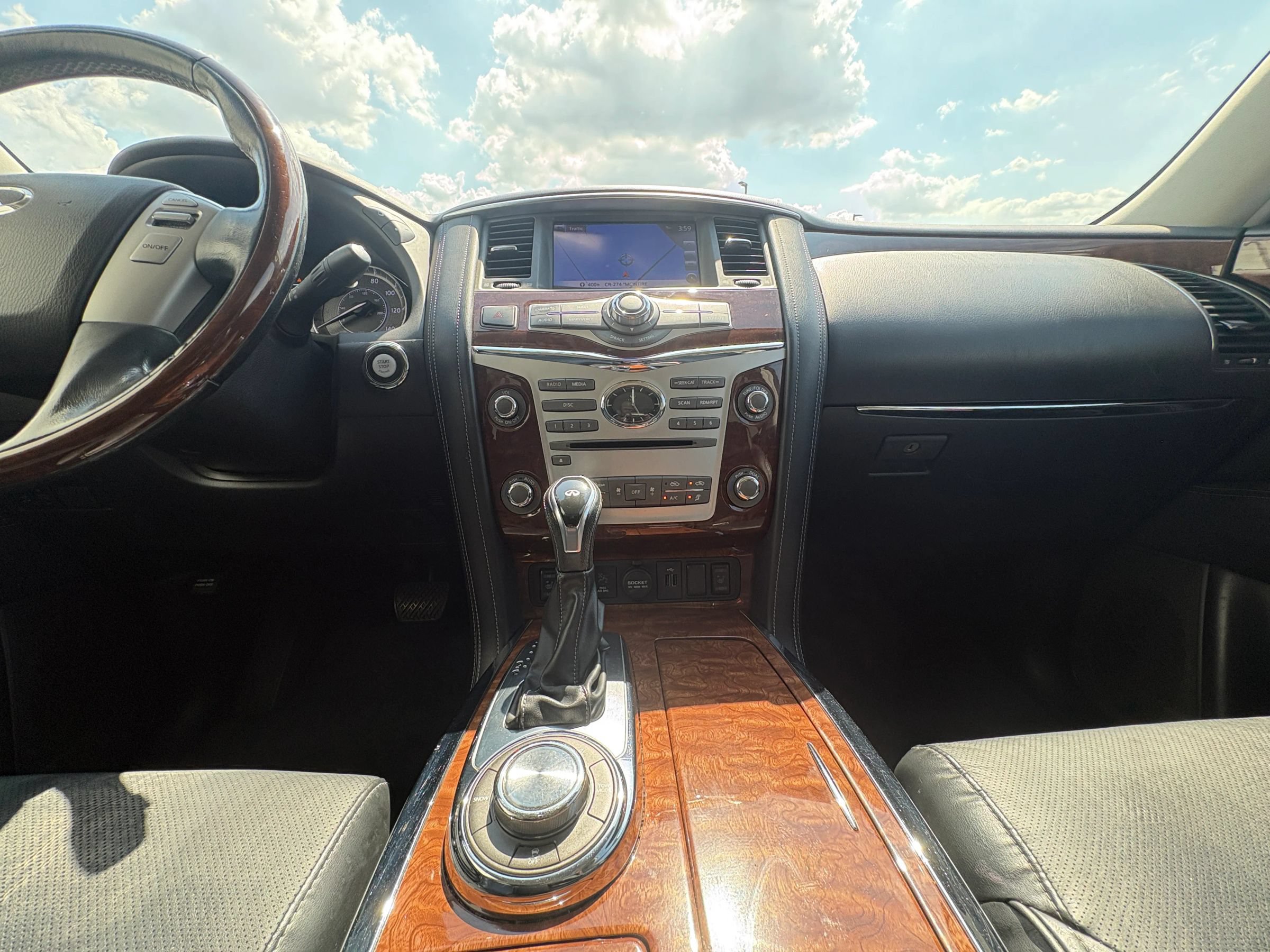 Used 2019 INFINITI QX80 Luxe AWD/4WD image 12