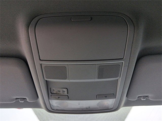 Used 2017 Volkswagen Passat 1.8T R-Line image 30