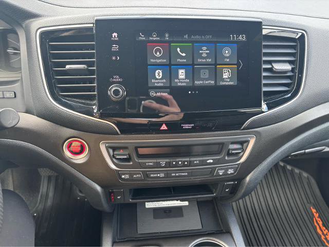 Used 2022 Honda Passport TrailSport image 22