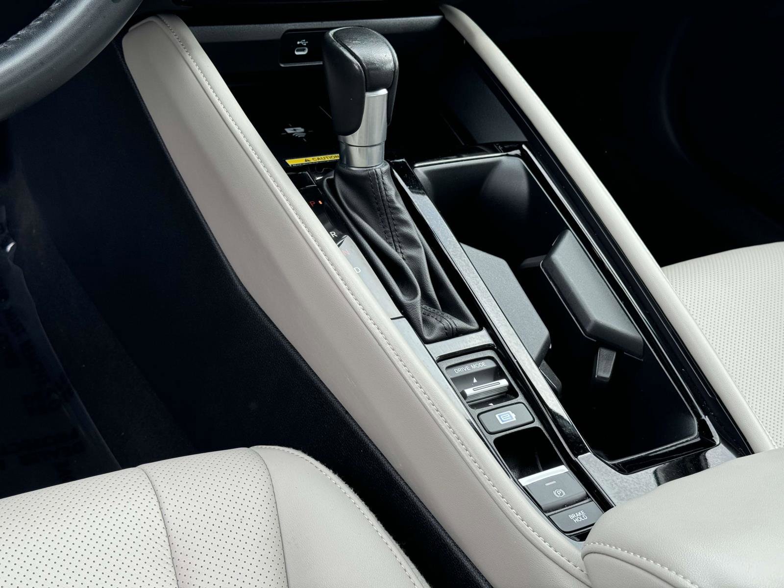 Certified 2023 Honda Accord Touring image 6