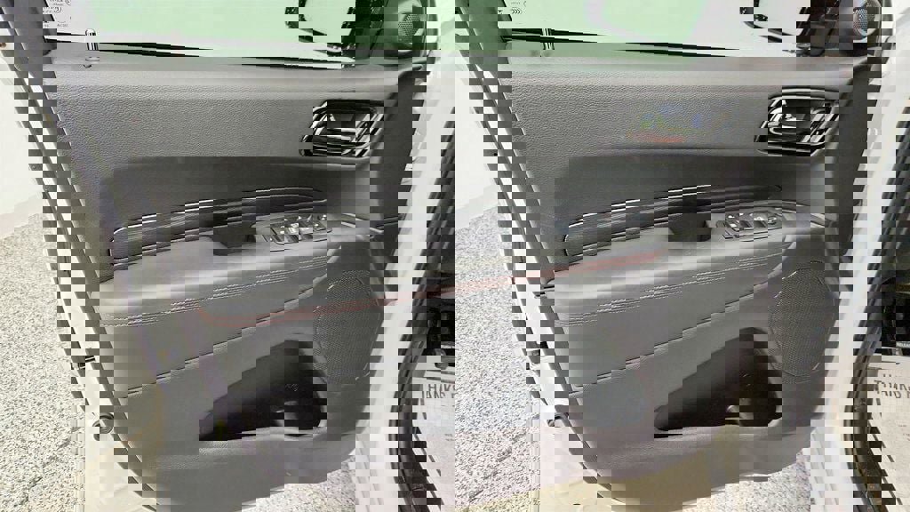 Used 2024 Dodge Durango R/T image 12