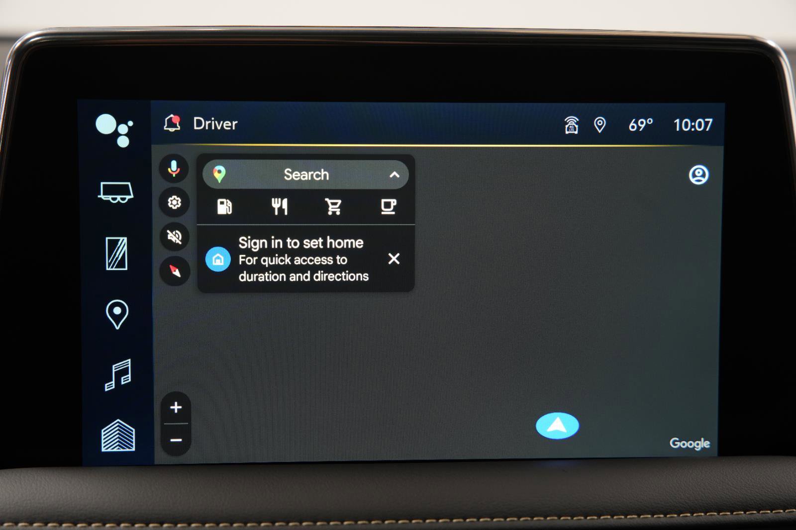 Used 2024 Chevrolet Suburban Premier w/ Premium Package image 38